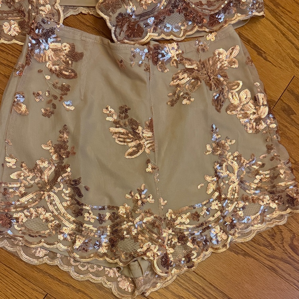 Trendy Boutique Beige and Brown Embroidered blazer and short set - Picture 4 of 5